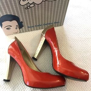 Oh Deer! Metallic Orange and Gold heel pumps, 7.5